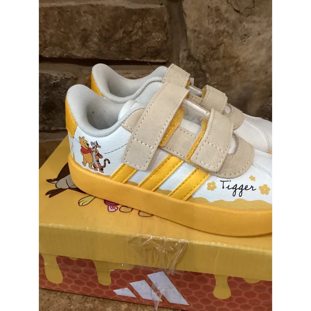 Adidas Disney Winnie the Pooh VL Court Sneakers Yellow White Toddler 9K New